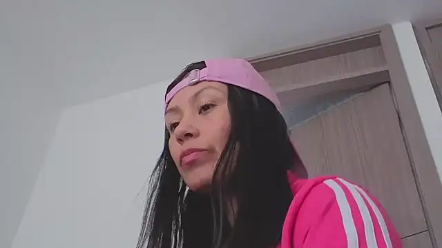 salome stockman s online show from June 2026 04:38:01 PM
