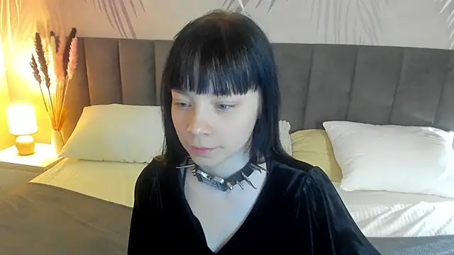 SkinyJoyce online show from February 2025 04:58:02 AM