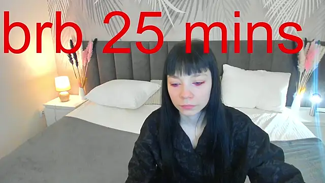 SkinyJoyce online show from March 2025 05:09:01 AM
