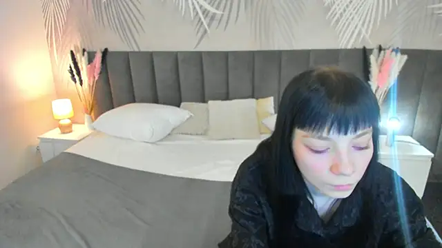 SkinyJoyce online show from March 2025 08:13:01 AM