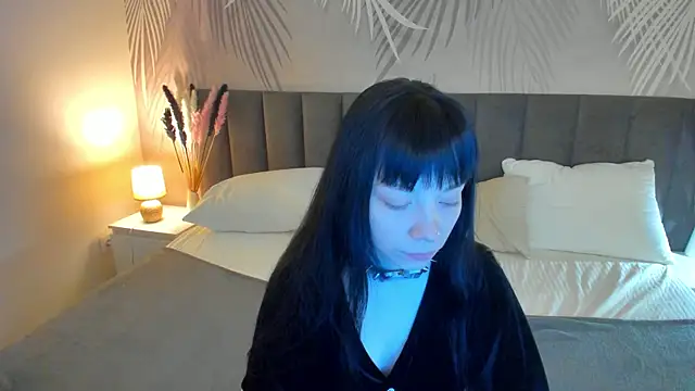 SkinyJoyce online show from March 2025 01:45:02 AM