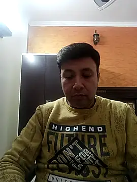 innocentboy1987 online show from December 2025 04:33:02 AM