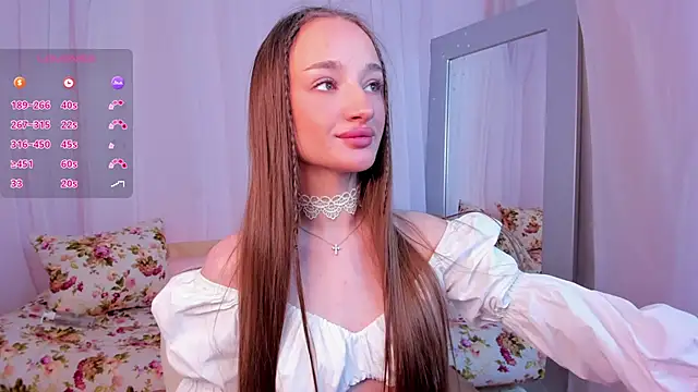 Snapshot of miiss__lulu chatting on February 2026 12:04:02 AM miiss lulu online show from February 2026 12:04:02 AM