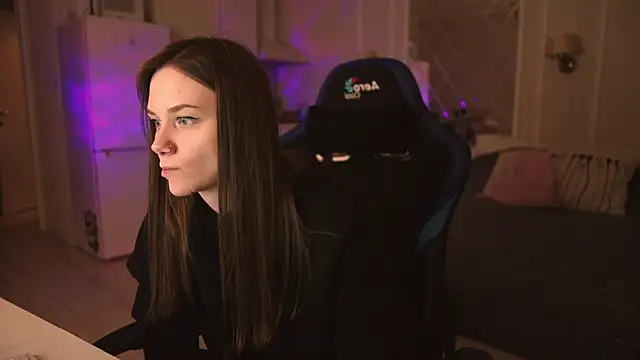 Snapshot of alexa_feels_ chatting on March 2025 10:38:01 PM alexa feels online show from March 2025 10:38:01 PM