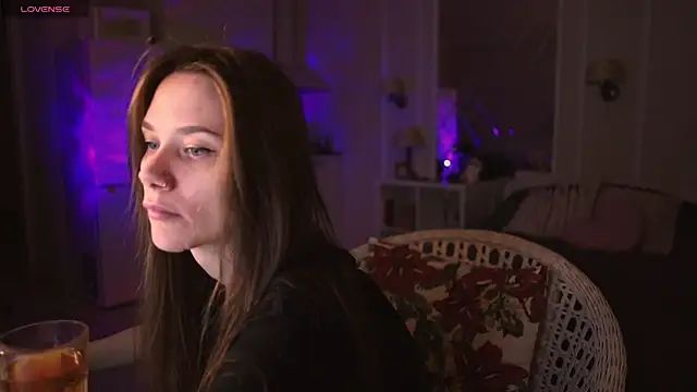 Snapshot of alexa_feels_ chatting on March 2025 04:46:02 PM alexa feels online show from March 2025 04:46:02 PM