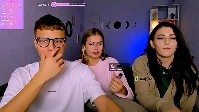 catherine kitty online show from October 2025 07:13:01 PM