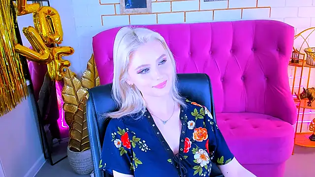 Snapshot of LeonaStane chatting on March 2025 11:11:02 PM LeonaStane online show from March 2025 11:11:02 PM