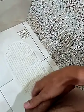 Snapshot of garoto-pirocudo chatting on March 2025 12:31:02 PM garoto-pirocudo online show from March 2025 12:31:02 PM