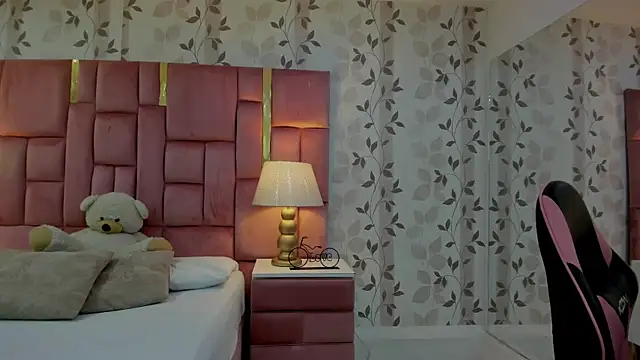 ArianaFranco online show from March 2026 01:07:02 PM