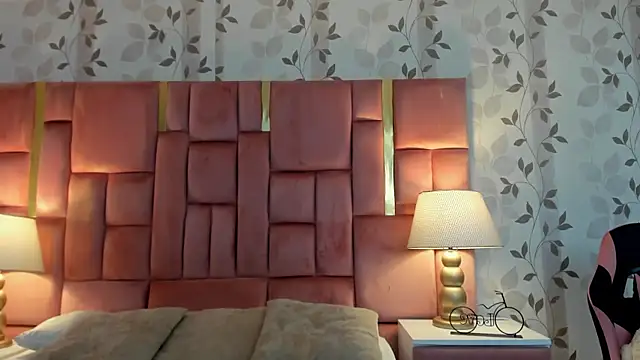 ArianaFranco online show from March 2026 01:05:01 PM