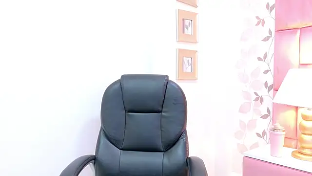ArianaFranco online show from May 2026 01:38:02 PM