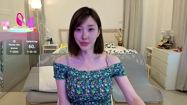 joycemilka online show from March 2025 09:54:02 AM