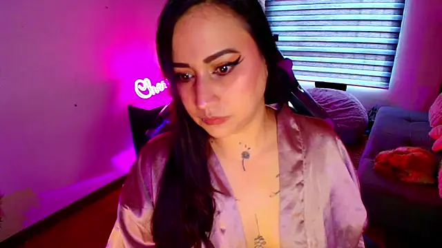 cherryy bombshelll online show from March 2026 03:26:01 PM