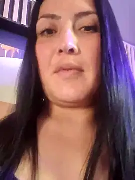 dulce valeriaa online show from March 2025 06:40:02 PM