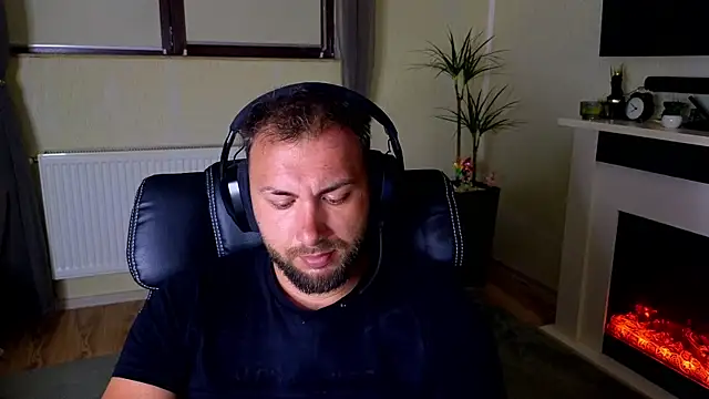 JamieNoxus online show from May 2026 04:52:02 AM
