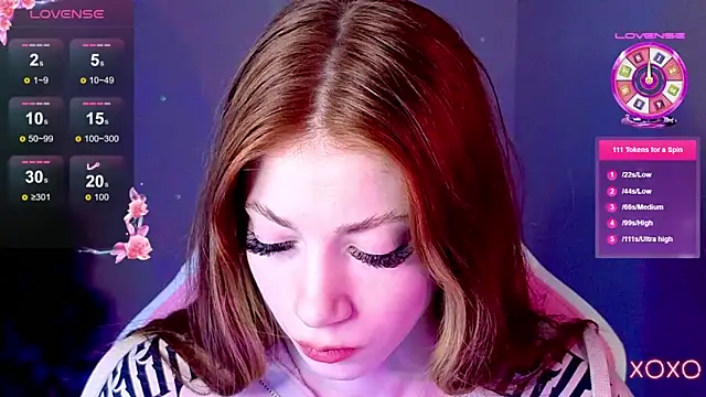 Snapshot of MagicLadyyy chatting on February 2025 12:16:01 AM MagicLadyyy online show from February 2025 12:16:01 AM