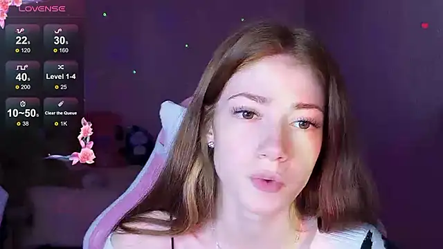 Snapshot of MagicLadyyy chatting on September 2025 07:36:02 PM MagicLadyyy online show from September 2025 07:36:02 PM