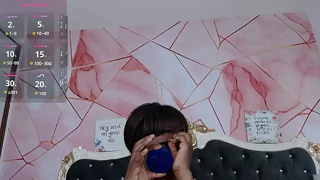 LindaBird online show from February 2026 08:35:01 PM