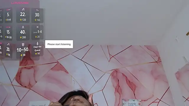 LindaBird online show from February 2026 07:55:02 PM