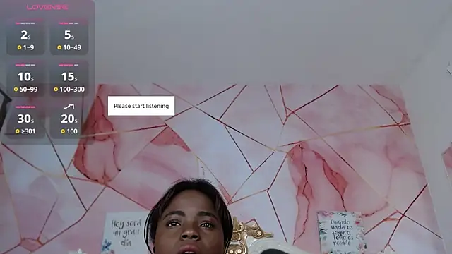 LindaBird online show from March 2026 07:18:02 PM