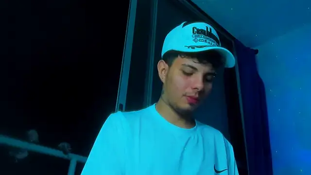 Alessandro 1610 online show from October 2025 04:02:02 AM