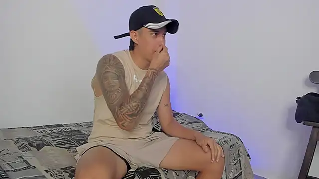 hugosan12 online show from October 2025 04:26:02 PM