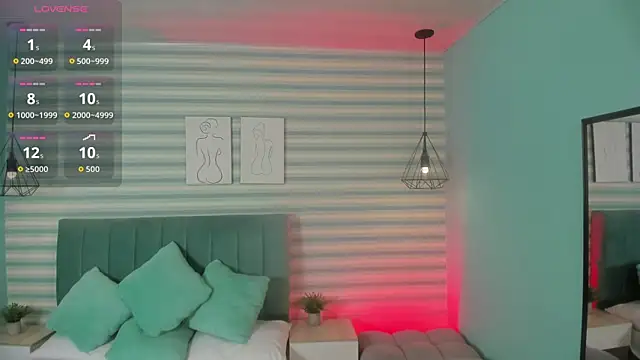 abby apple online show from October 2025 01:41:02 PM