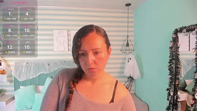 abby apple online show from October 2025 02:40:02 PM