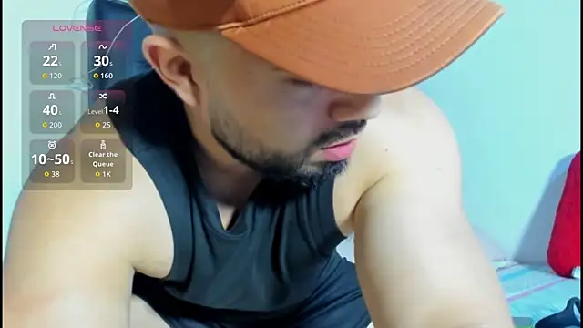 Snapshot of mikeblaree chatting on December 2025 07:19:02 PM mikeblaree online show from December 2025 07:19:02 PM