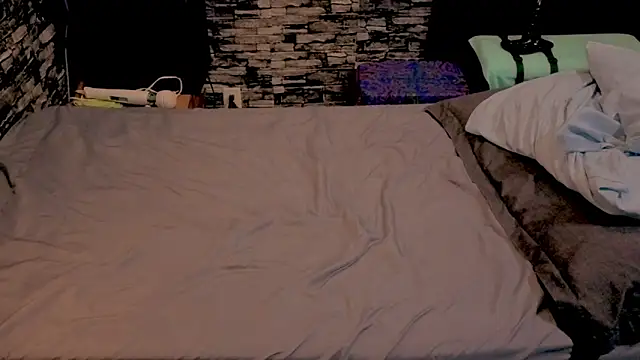 Snapshot of Scarlett_Switch chatting on November 2025 08:22:02 PM Scarlett Switch online show from November 2025 08:22:02 PM