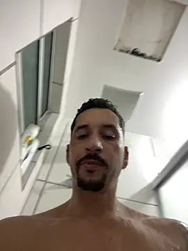 Snapshot of MateusBH123 chatting on January 2026 02:28:01 AM MateusBH123 online show from January 2026 02:28:01 AM