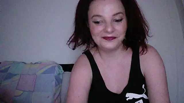 Snapshot of caty33 chatting on February 2025 01:30:01 PM caty33 online show from February 2025 01:30:01 PM