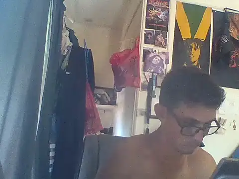 Snapshot of Invisibledickman chatting on February 2026 10:42:02 AM Invisibledickman online show from February 2026 10:42:02 AM