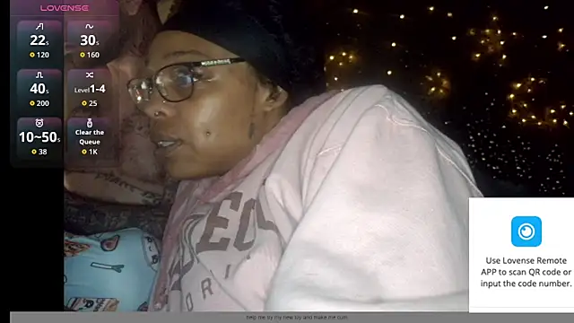 Snapshot of PregnantEbonyGoddess chatting on March 2026 02:04:01 AM PregnantEbonyGoddess online show from March 2026 02:04:01 AM