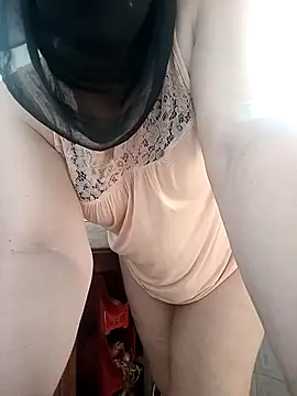 nouhaty online show from November 2025 10:14:01 AM