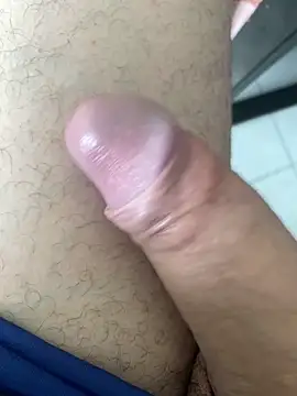 Snapshot of obranquinho21cm chatting on February 2025 05:07:01 PM obranquinho21cm online show from February 2025 05:07:01 PM