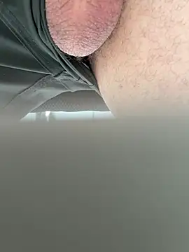 Snapshot of obranquinho21cm chatting on February 2025 02:32:01 PM obranquinho21cm online show from February 2025 02:32:01 PM