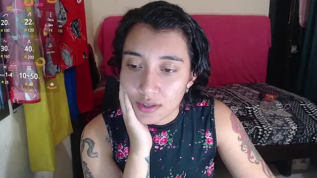 Snapshot of Robin_H00t chatting on February 2025 03:09:02 AM Robin H00t online show from February 2025 03:09:02 AM