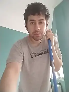 danicrux online show from February 2025 12:25:02 PM