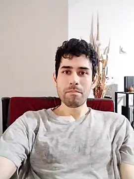 danicrux online show from February 2026 12:11:01 PM