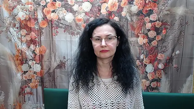 Miroslava Happi online show from April 2026 07:45:01 AM