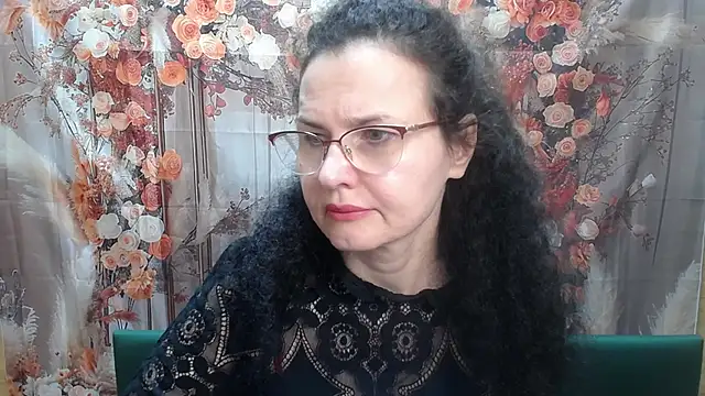 Miroslava Happi online show from May 2026 05:58:02 AM