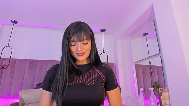 emmiily z online show from May 2026 07:56:02 PM