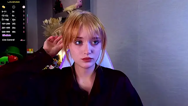 Snapshot of Hisoka_akerley chatting on September 2025 04:18:01 PM Hisoka akerley online show from September 2025 04:18:01 PM