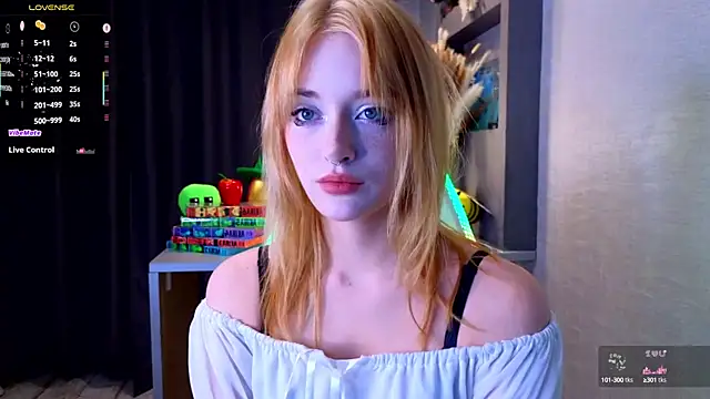 Snapshot of Hisoka_akerley chatting on September 2025 04:42:02 PM Hisoka akerley online show from September 2025 04:42:02 PM