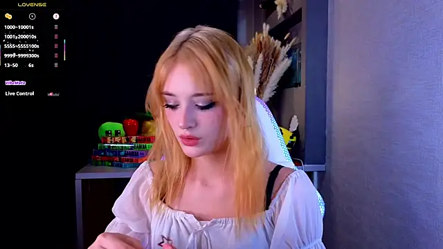 Snapshot of Hisoka_akerley chatting on September 2025 04:40:02 PM Hisoka akerley online show from September 2025 04:40:02 PM