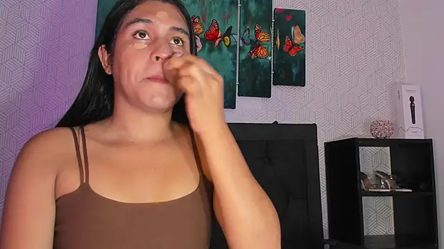 Selena fox7 online show from October 2025 03:40:02 AM