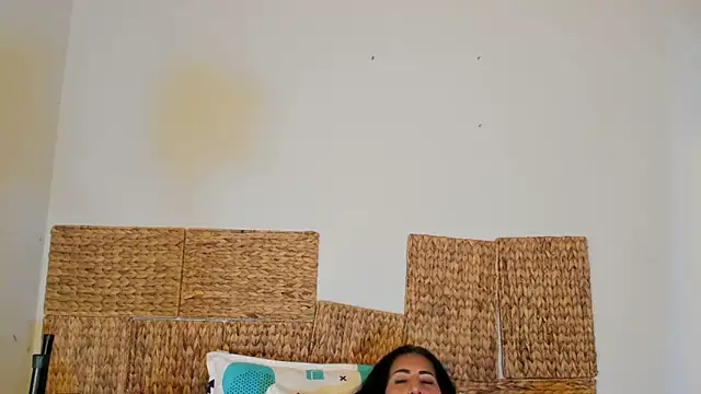 Jackiehmilf52 online show from June 2026 01:19:02 AM