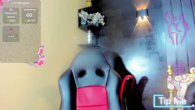 emelly horny  online show from March 2025 05:43:02 PM