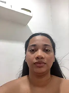 Snapshot of BlairWest chatting on March 2025 12:33:02 AM BlairWest online show from March 2025 12:33:02 AM